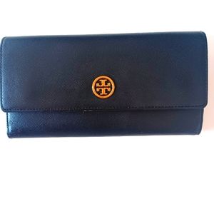 Tory Burch leather envelop large wallet